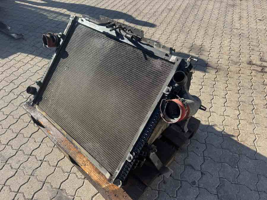 SCANIA L SERIE COOLER / RADIATOR 1769999 2580968 - Система охлаждения для Грузовиков: фото 3 SCANIA L SERIE COOLER / RADIATOR 1769999 2580968 - Система охлаждения для Грузовиков: фото 3