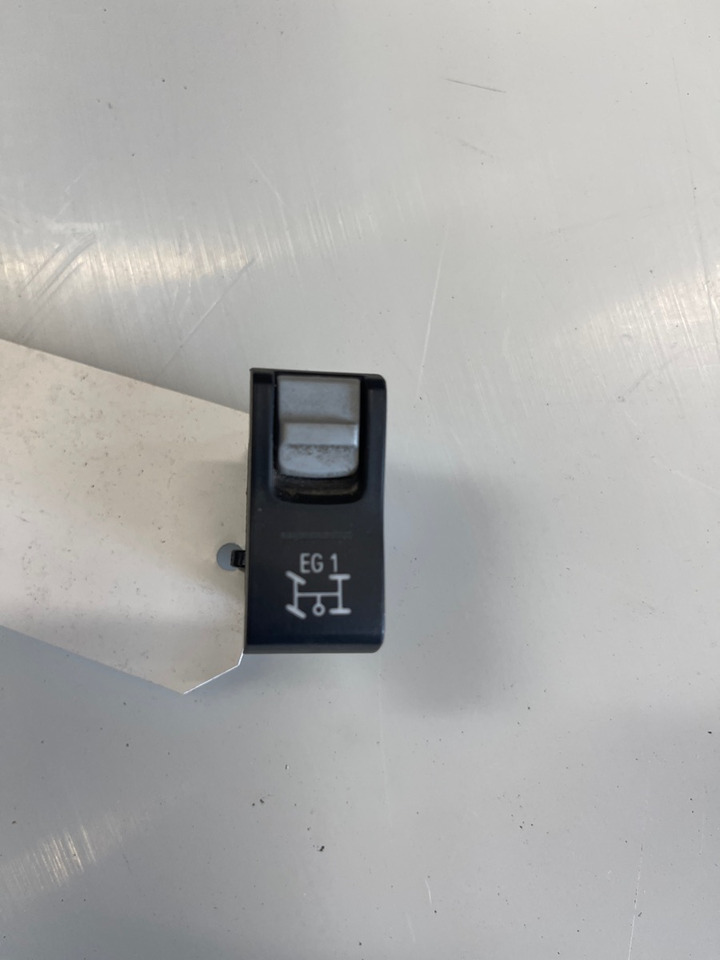 SCANIA SWITCH 2089584 - Приборная панель для Грузовиков: фото 2 SCANIA SWITCH 2089584 - Приборная панель для Грузовиков: фото 2