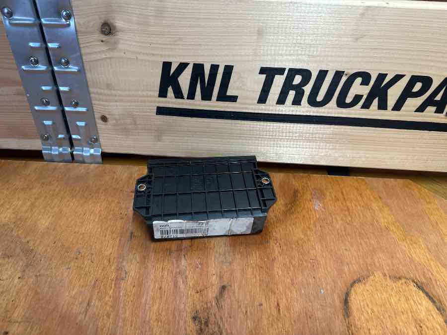 VOLVO ECU CONTROL UNIT 24059324 - Электрическая система для Грузовиков: фото 2 VOLVO ECU CONTROL UNIT 24059324 - Электрическая система для Грузовиков: фото 2