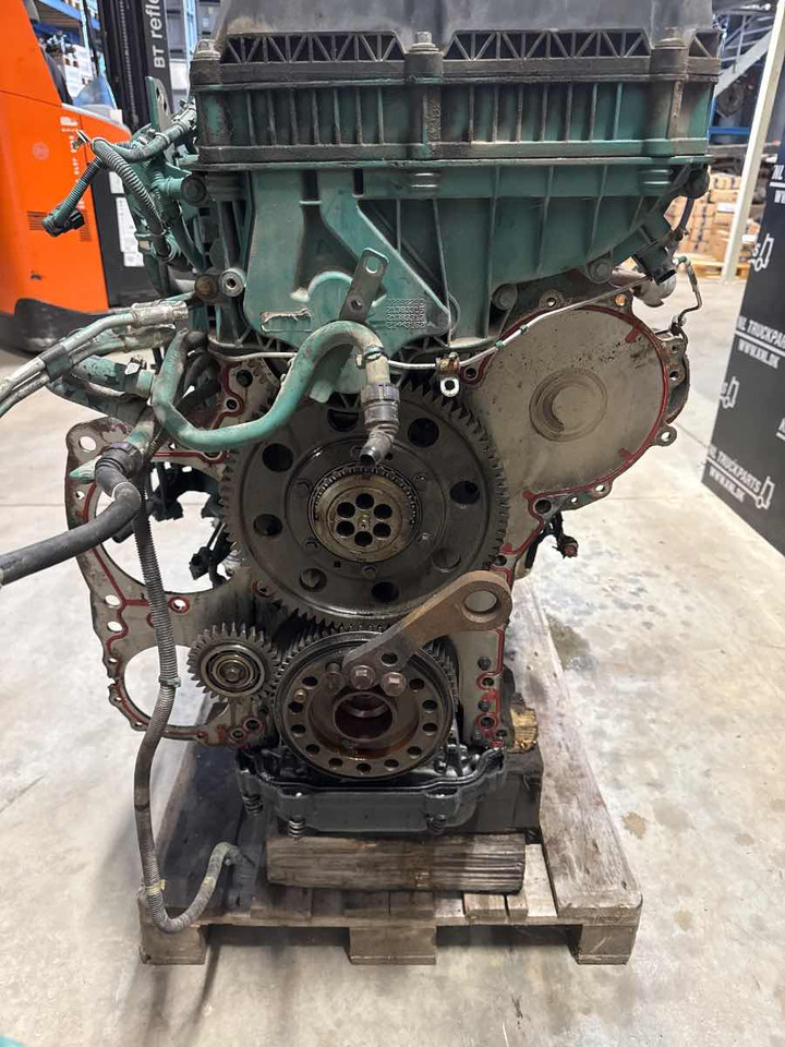 VOLVO ENGINE D13K / 500 HP VEB+ // 22692837 - Двигатель для Грузовиков: фото 3 VOLVO ENGINE D13K / 500 HP VEB+ // 22692837 - Двигатель для Грузовиков: фото 3