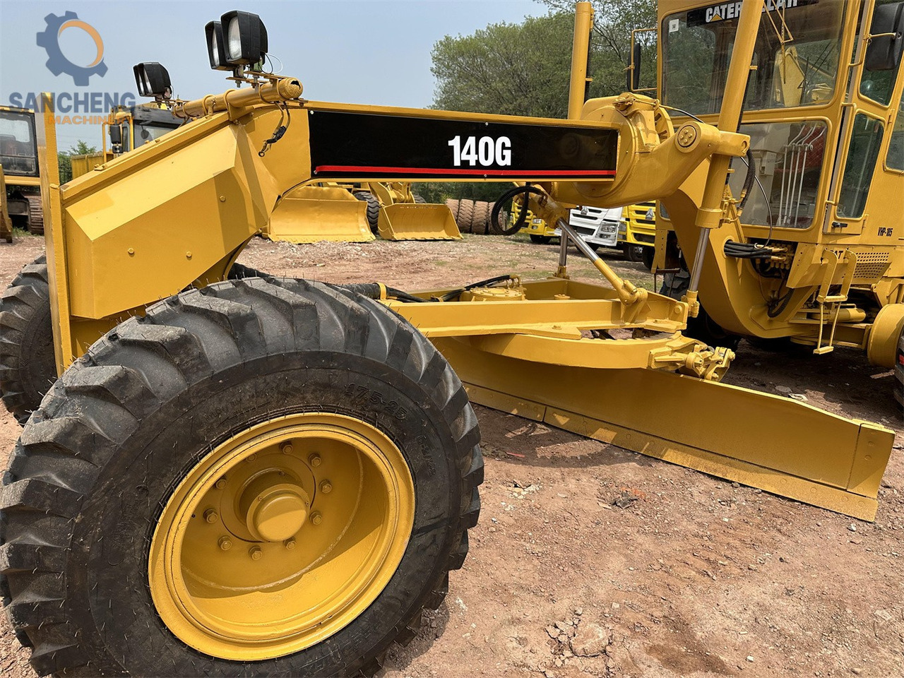 Грейдер CAT 140G: фото 9