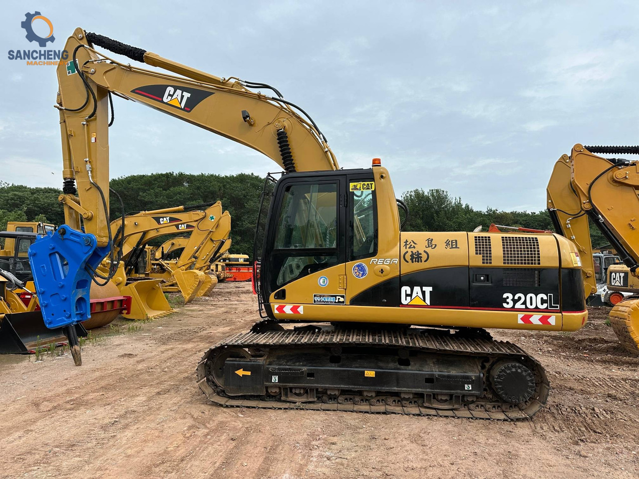 CAT 320CL crawler excavator with hammer - Гусеничный экскаватор: фото 2 CAT 320CL crawler excavator with hammer - Гусеничный экскаватор: фото 2