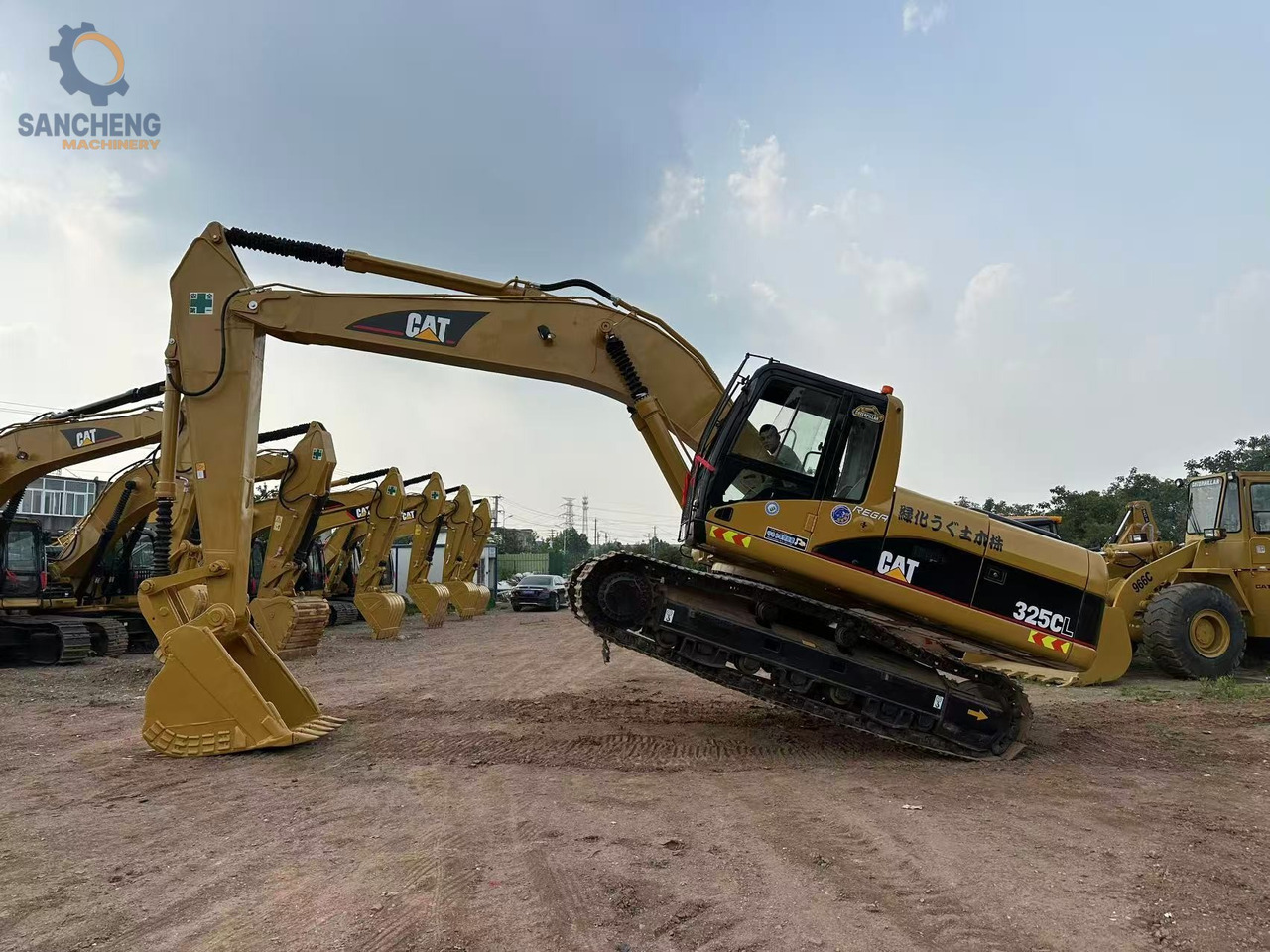 CAT 325 CL - Гусеничный экскаватор: фото 2 CAT 325 CL - Гусеничный экскаватор: фото 2