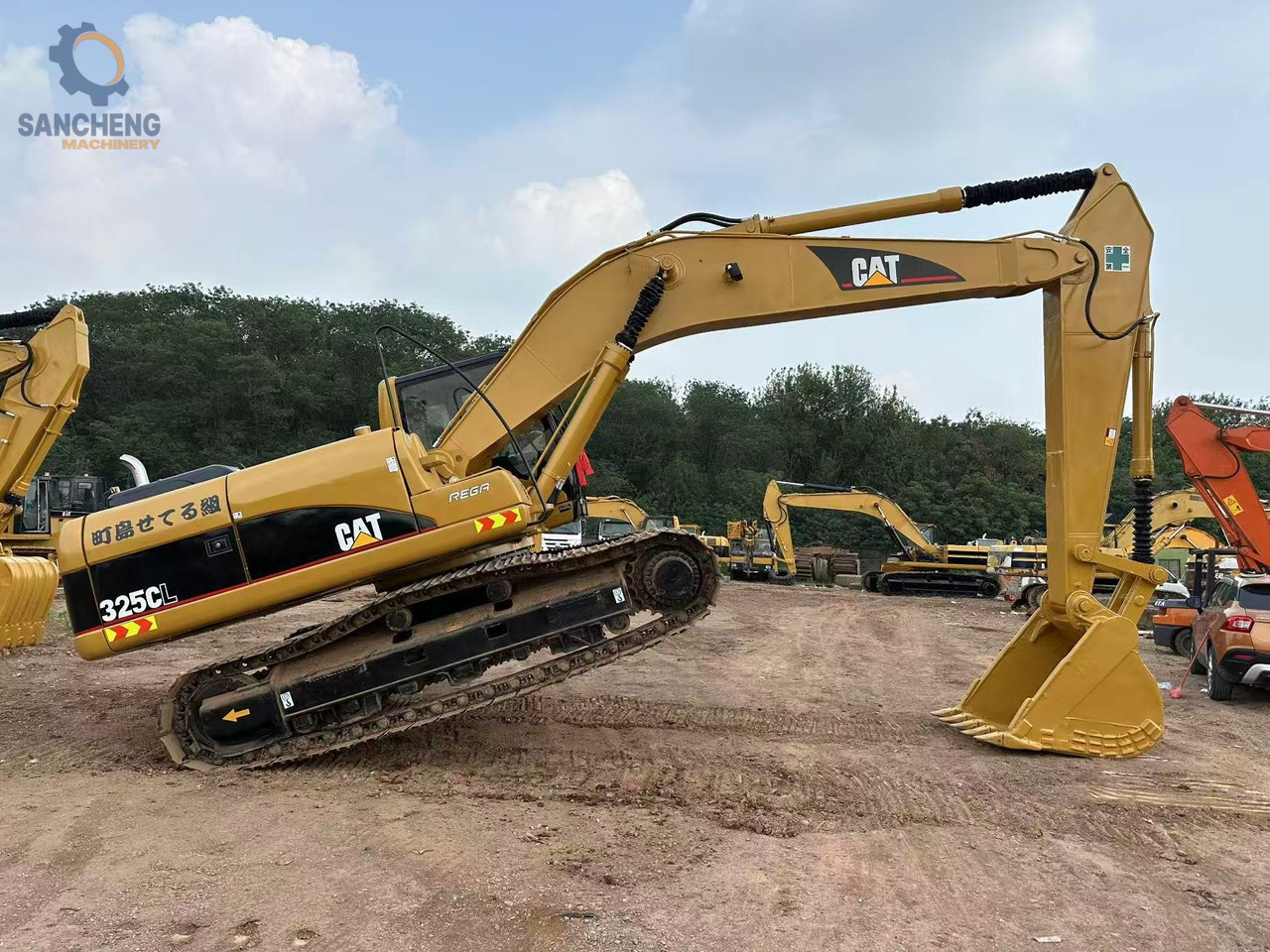 CAT 325CL - Гусеничный экскаватор: фото 3 CAT 325CL - Гусеничный экскаватор: фото 3