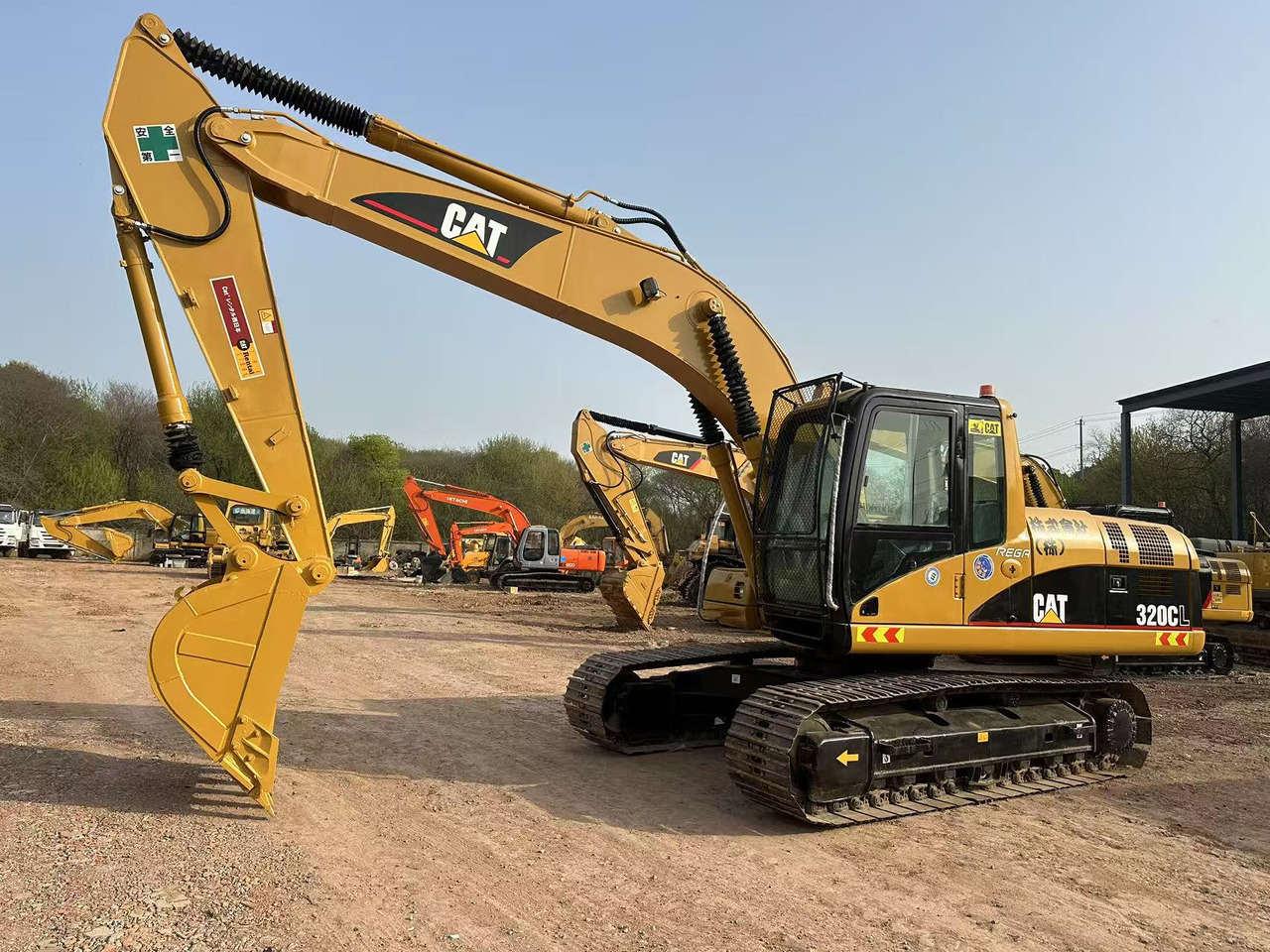 CATERPILLAR 320C - Гусеничный экскаватор: фото 4 CATERPILLAR 320C - Гусеничный экскаватор: фото 4