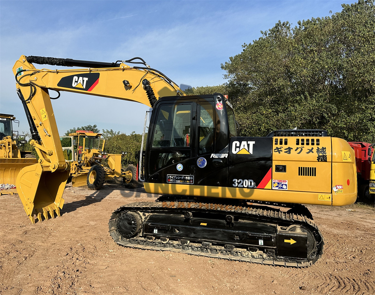 CATERPILLAR 320DL - Гусеничный экскаватор: фото 3 CATERPILLAR 320DL - Гусеничный экскаватор: фото 3