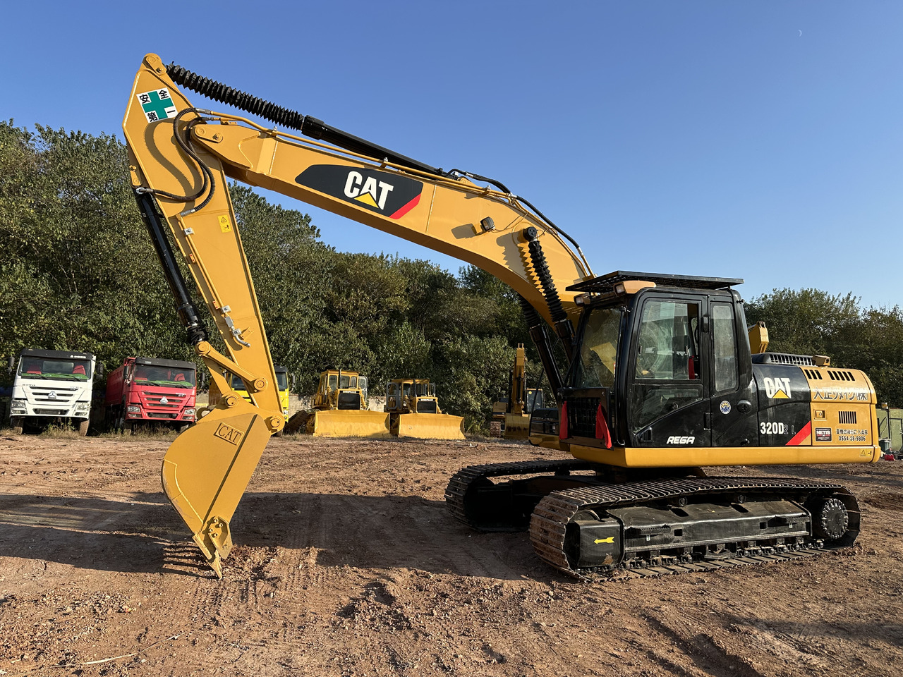 CATERPILLAR 320DL - Гусеничный экскаватор: фото 3 CATERPILLAR 320DL - Гусеничный экскаватор: фото 3