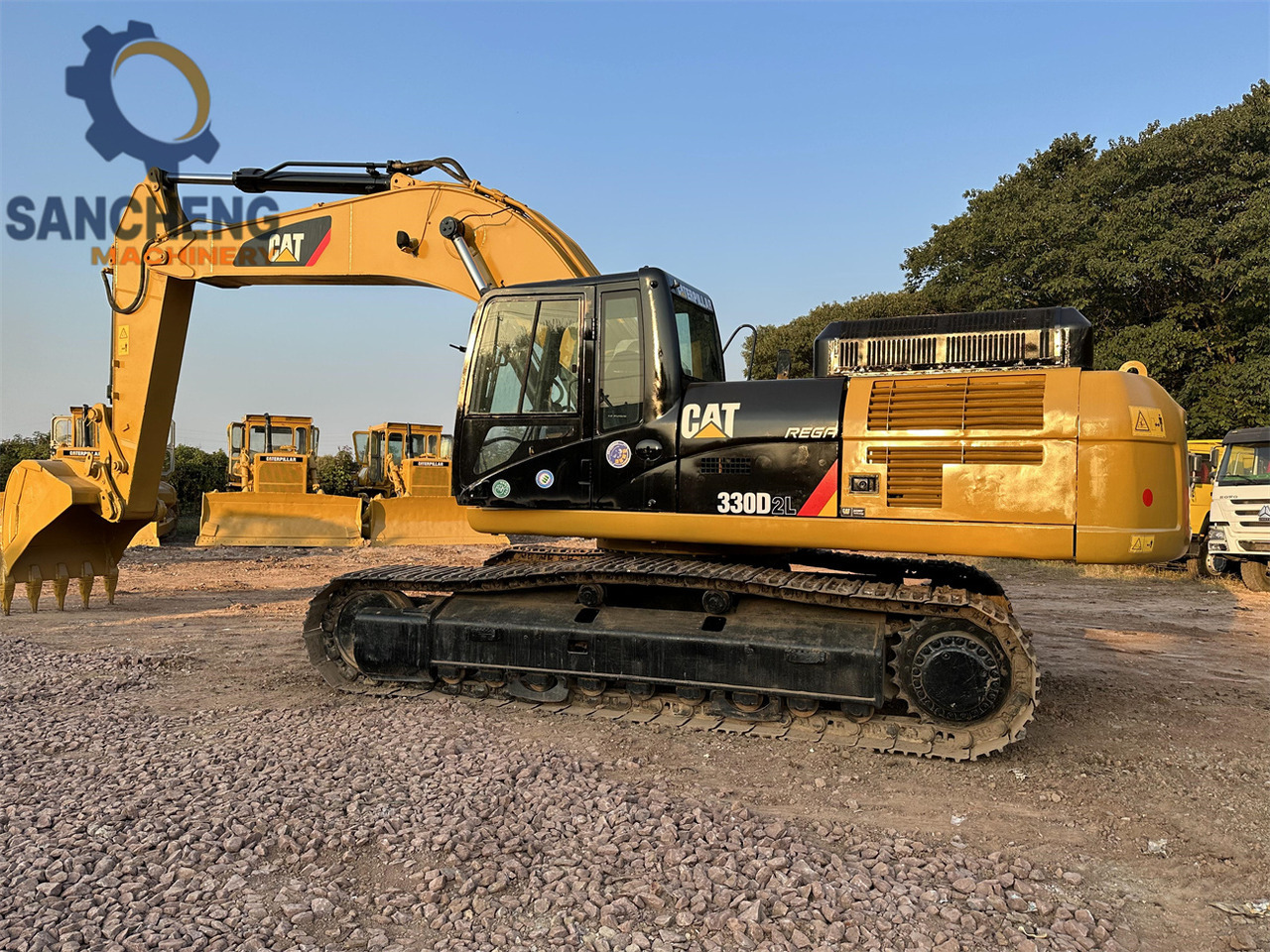CATERPILLAR 330D2L - Гусеничный экскаватор: фото 1 CATERPILLAR 330D2L - Гусеничный экскаватор: фото 1