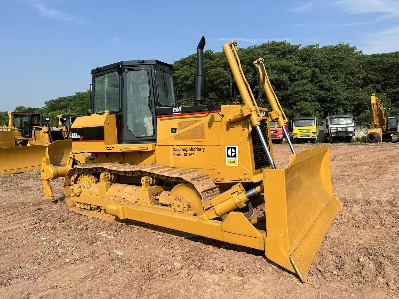 CATERPILLAR D6G Crawler Dozer - Бульдозер: фото 2 CATERPILLAR D6G Crawler Dozer - Бульдозер: фото 2