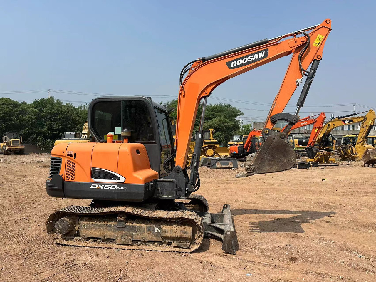 DOOSAN DX60 - Мини-экскаватор: фото 4 DOOSAN DX60 - Мини-экскаватор: фото 4