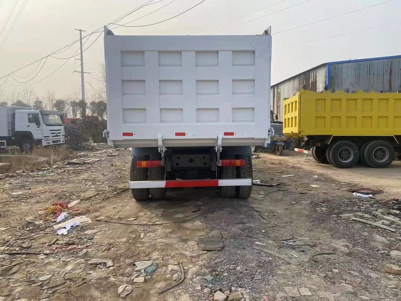 SINOTRUK HOWO 371 Tipper truck - Самосвал: фото 2 SINOTRUK HOWO 371 Tipper truck - Самосвал: фото 2