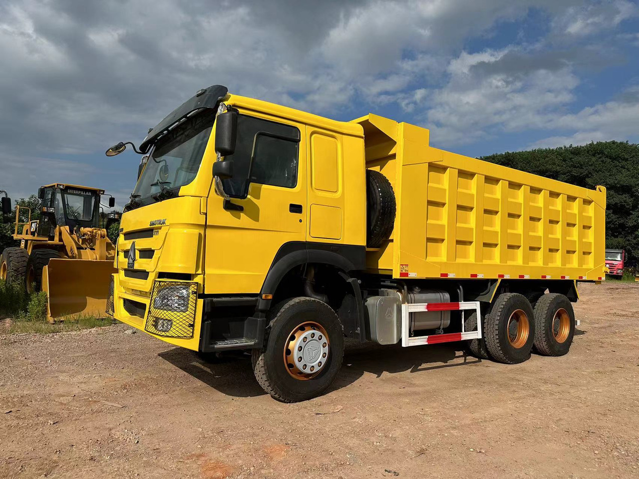 SINOTRUK Howo 371 Dump truck - Самосвал: фото 3 SINOTRUK Howo 371 Dump truck - Самосвал: фото 3