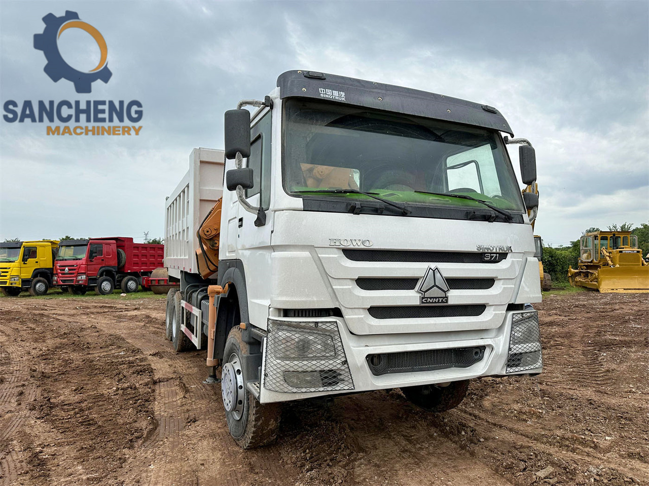 SINOTRUK Howo 371hp 6x4 crane truck - Автоманипулятор: фото 3 SINOTRUK Howo 371hp 6x4 crane truck - Автоманипулятор: фото 3
