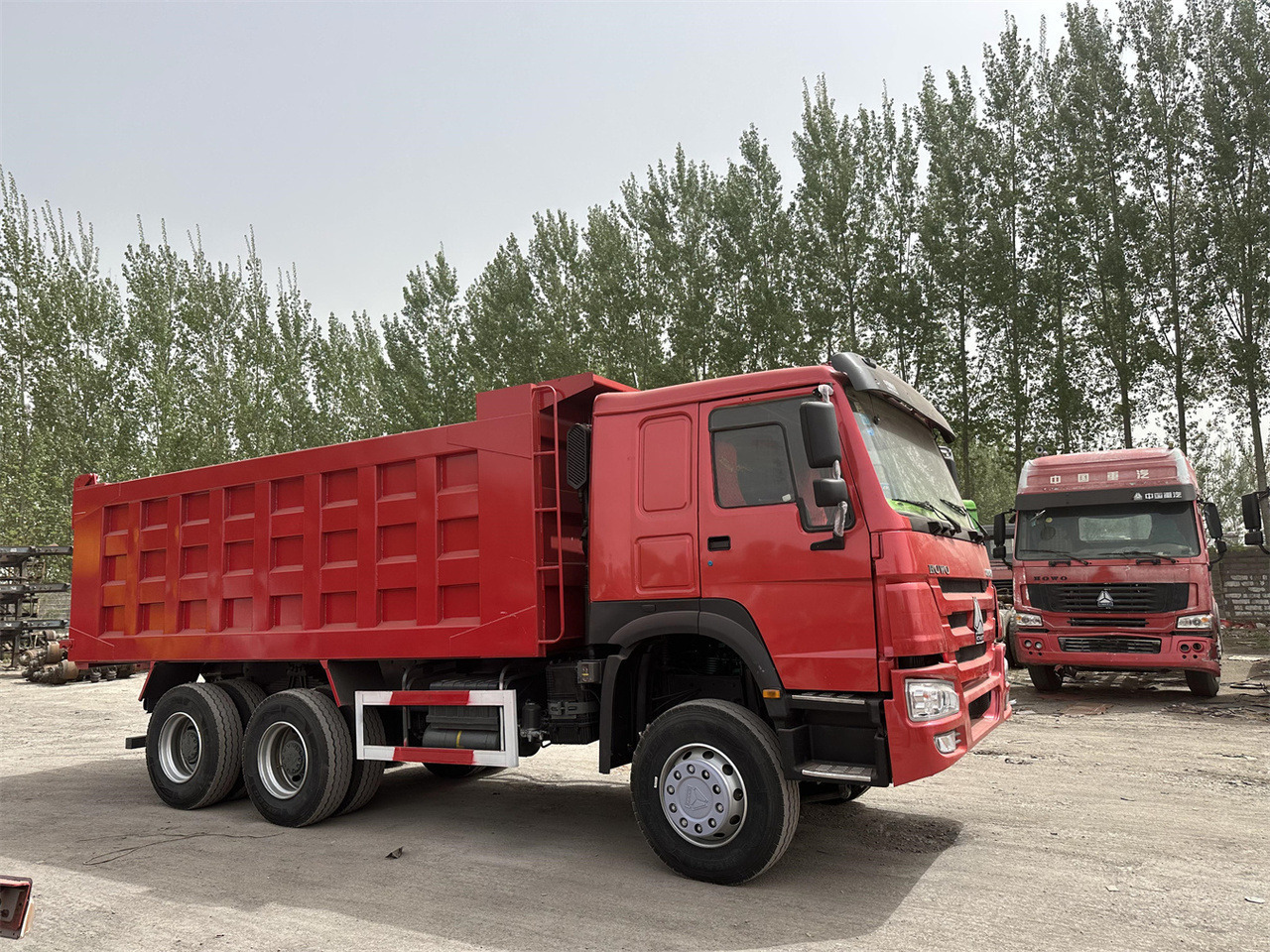 SINOTRUK Howo Dump truck 371 - Самосвал: фото 3 SINOTRUK Howo Dump truck 371 - Самосвал: фото 3