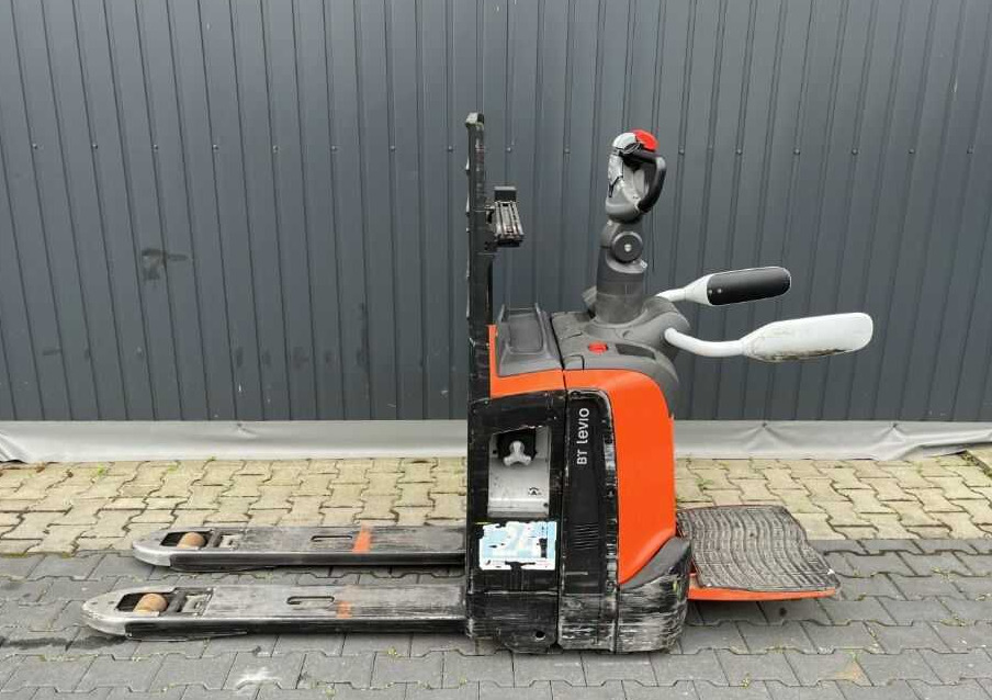 BT LPE200 - Тележка: фото 2 BT LPE200 - Тележка: фото 2