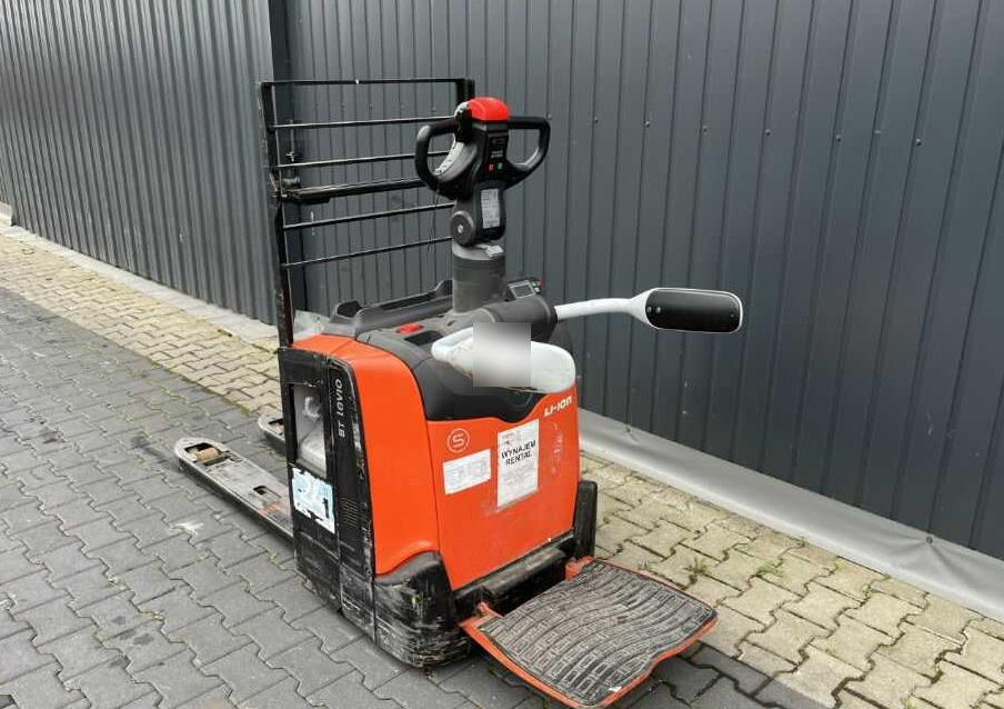 BT LPE200 - Тележка: фото 3 BT LPE200 - Тележка: фото 3