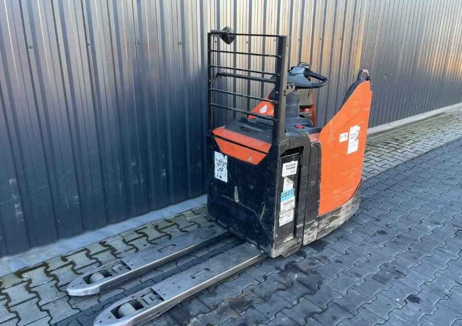 BT LPE200 - Тележка: фото 1 BT LPE200 - Тележка: фото 1