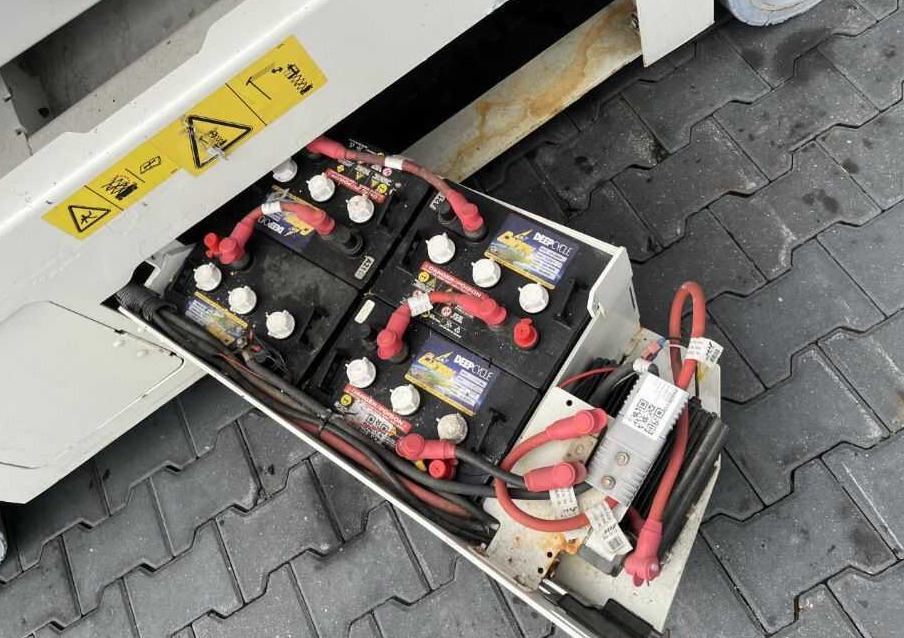 Genie GS-2046 - Ножничный подъемник: фото 4 Genie GS-2046 - Ножничный подъемник: фото 4