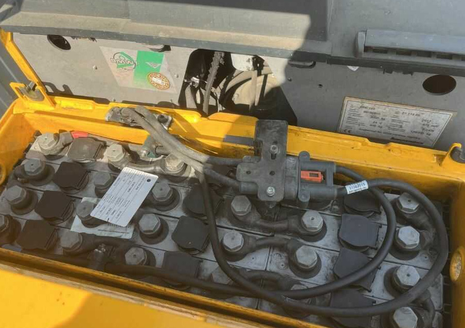 Jungheinrich ERE120 - Тележка: фото 5 Jungheinrich ERE120 - Тележка: фото 5