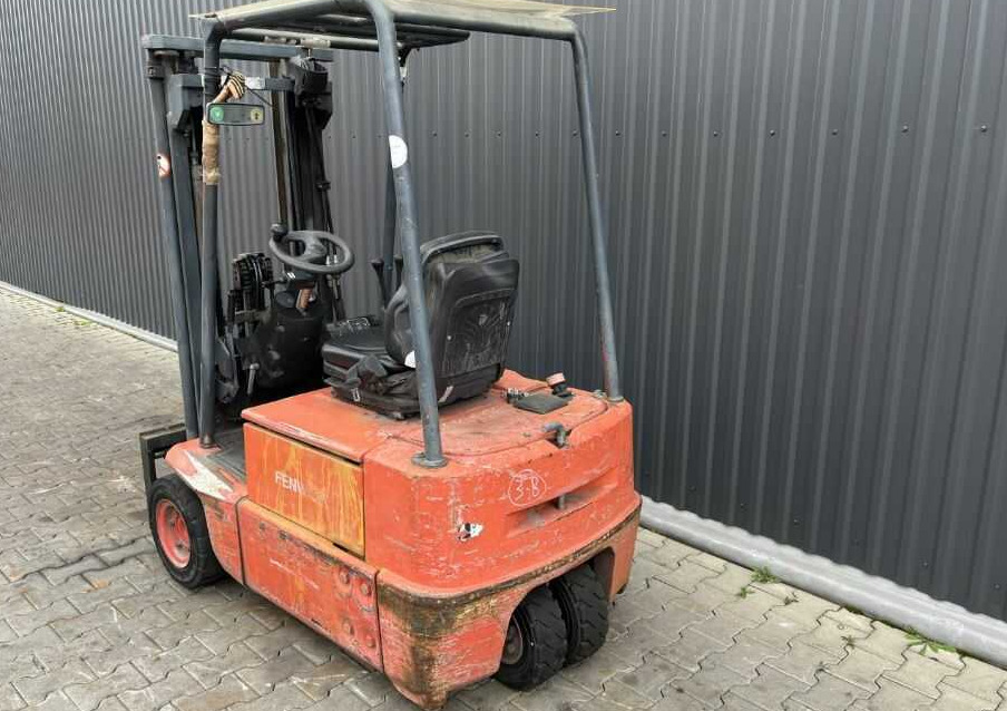 Linde E15 - Электропогрузчик: фото 3 Linde E15 - Электропогрузчик: фото 3