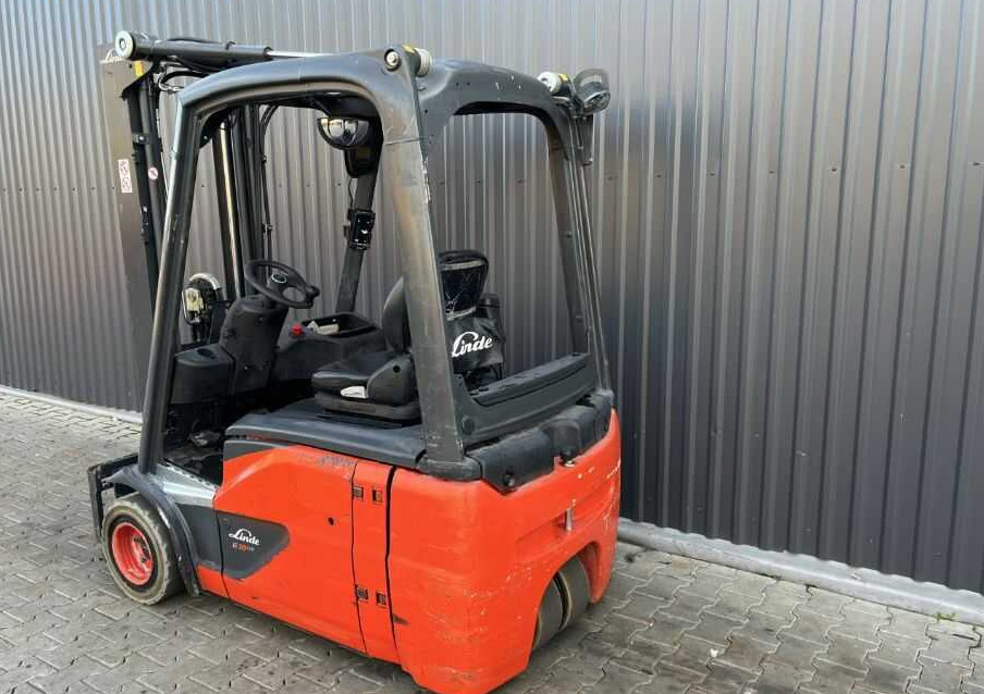 Linde E18-02 - Электропогрузчик: фото 3 Linde E18-02 - Электропогрузчик: фото 3