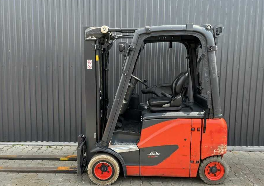 Linde E20PH-02 - Электропогрузчик: фото 2 Linde E20PH-02 - Электропогрузчик: фото 2