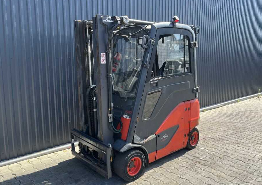 Linde E20PH-02 - Электропогрузчик: фото 1 Linde E20PH-02 - Электропогрузчик: фото 1