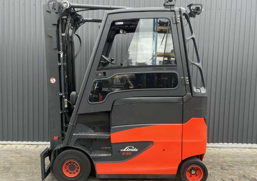 Linde E25H-01/600 - Электропогрузчик: фото 2 Linde E25H-01/600 - Электропогрузчик: фото 2