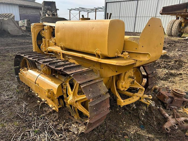 Caterpillar D2 - - Бульдозер: фото 2 Caterpillar D2 - - Бульдозер: фото 2