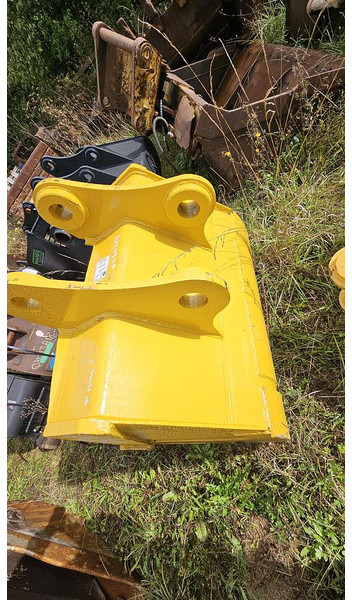 Komatsu PC200 - Ковш: фото 4 Komatsu PC200 - Ковш: фото 4