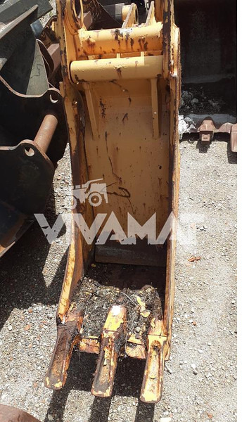 Ковш Liebherr R912: фото 8