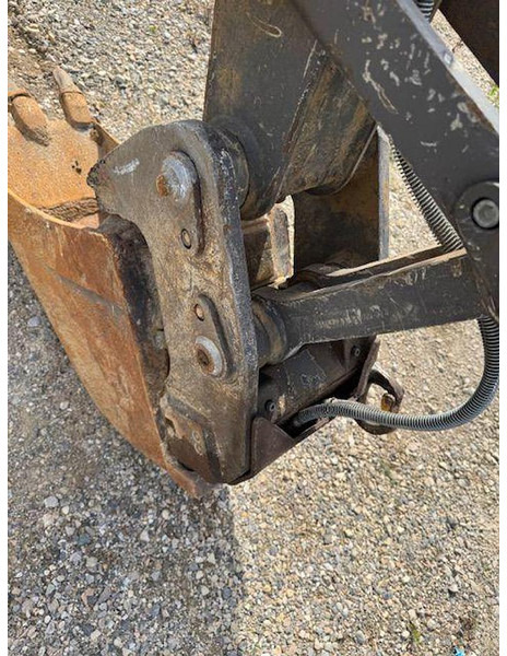 Mecalac 6MCR - Гусеничный экскаватор: фото 5 Mecalac 6MCR - Гусеничный экскаватор: фото 5