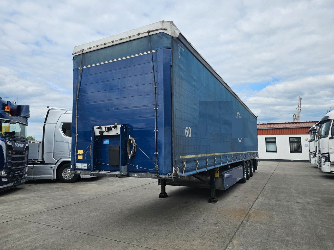 Schmitz Cargobull SCB 53T * PR. PL.*1x LIFT*SEITENPLANEN*2xVORHAND - Тентованный полуприцеп: фото 1 Schmitz Cargobull SCB 53T * PR. PL.*1x LIFT*SEITENPLANEN*2xVORHAND - Тентованный полуприцеп: фото 1