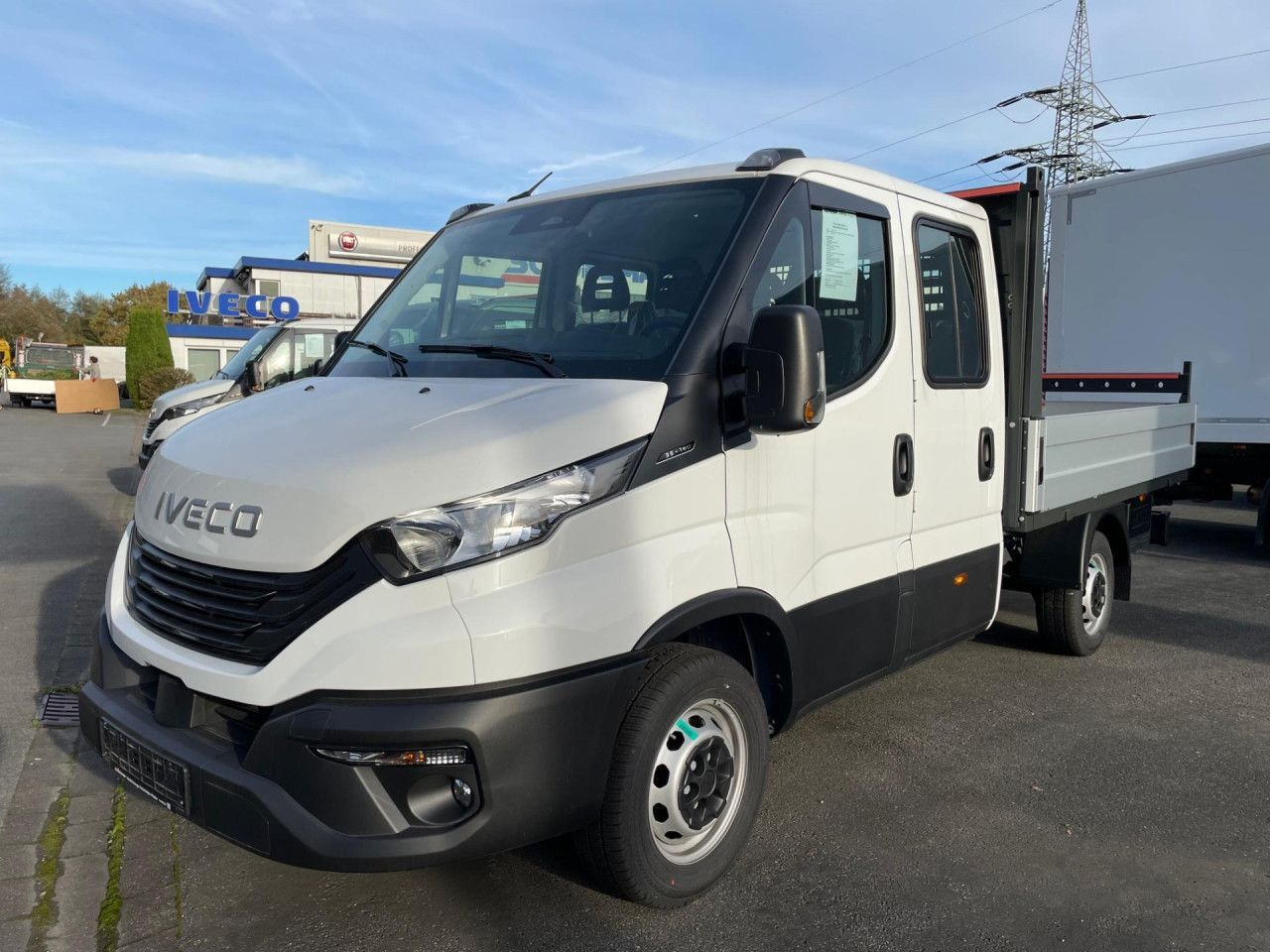 Iveco Daily 35S16D - Малотоннажный бортовой грузовик: фото 1 Iveco Daily 35S16D - Малотоннажный бортовой грузовик: фото 1