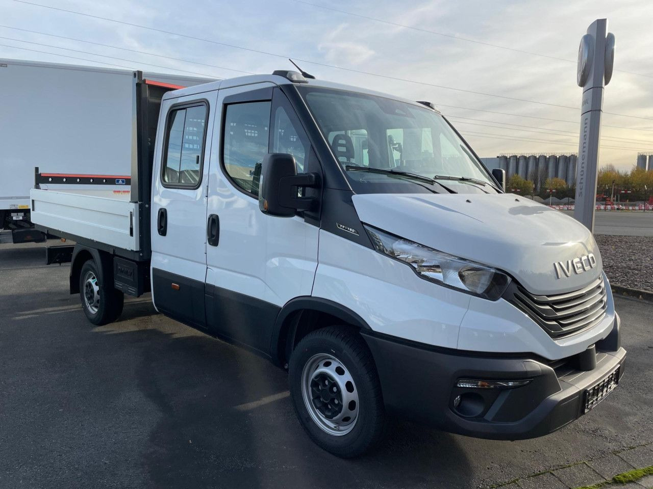 Iveco Daily 35S16D - Малотоннажный бортовой грузовик: фото 2 Iveco Daily 35S16D - Малотоннажный бортовой грузовик: фото 2