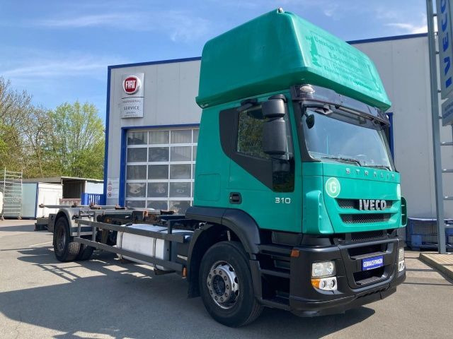 Iveco Stralis AT190S31/FP CM TOPSLEEPER Euro5 Intarder - Грузовик-контейнеровоз/ Сменный кузов: фото 1 Iveco Stralis AT190S31/FP CM TOPSLEEPER Euro5 Intarder - Грузовик-контейнеровоз/ Сменный кузов: фото 1