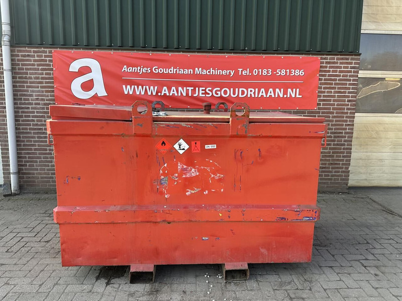 IBC 2000 liter - Gebruikt - Грузовик-цистерна: фото 1 IBC 2000 liter - Gebruikt - Грузовик-цистерна: фото 1