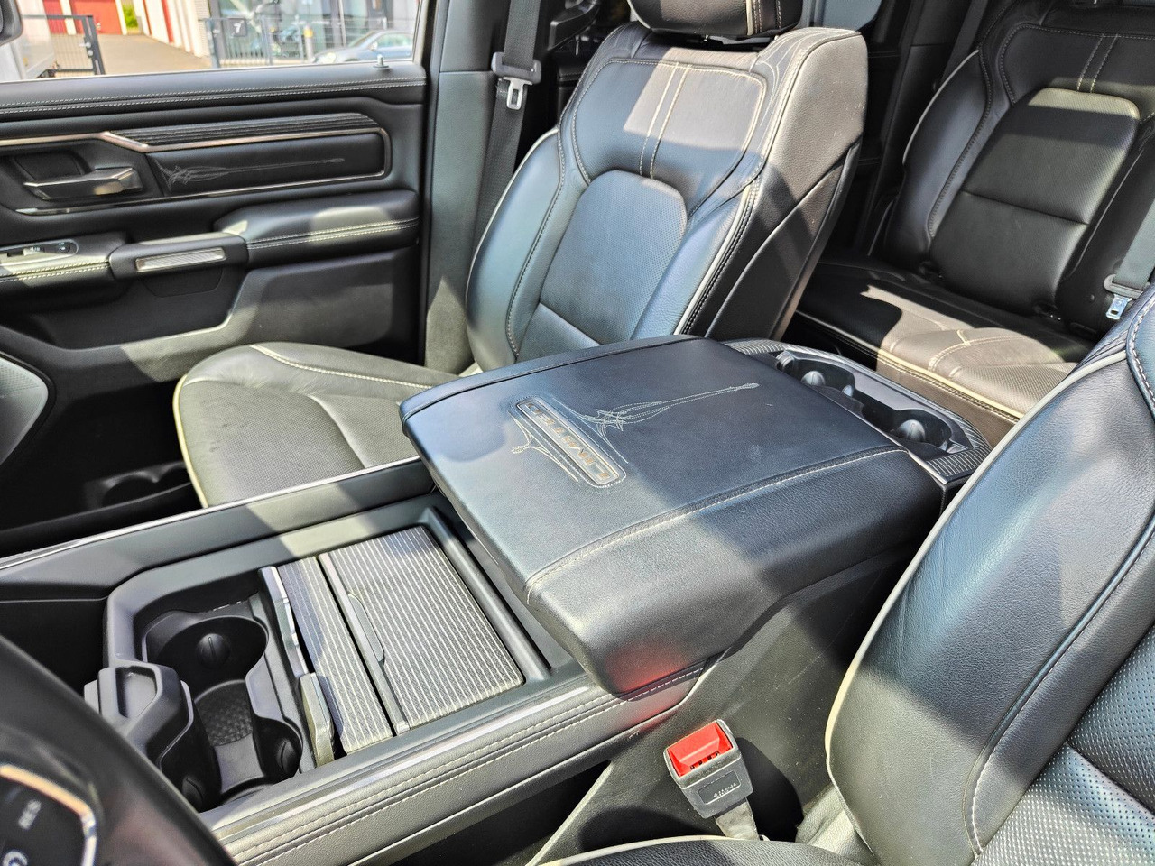 Внедорожник Dodge RAM HEMI Limited 5.7 PRINS LPG Luftfederung: фото 13 Внедорожник Dodge RAM HEMI Limited 5.7 PRINS LPG Luftfederung: фото 13