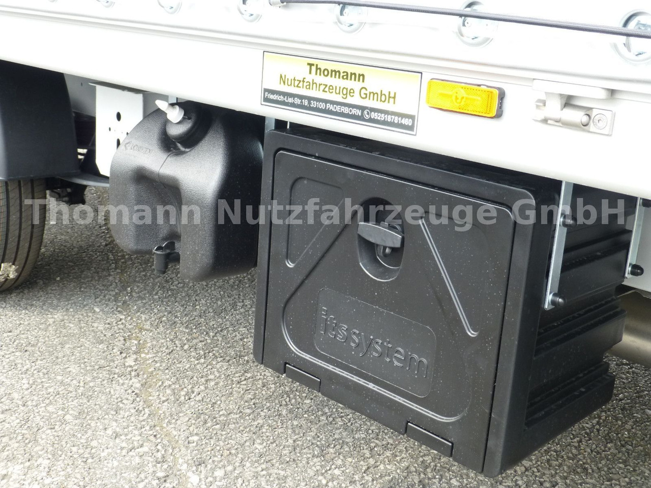 Тентованный фургон Renault NEW Master Pritsche Plane Schlafkabine: фото 12 Тентованный фургон Renault NEW Master Pritsche Plane Schlafkabine: фото 12