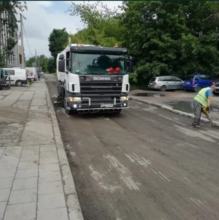 SCANIA 220 Scarab Magnum - Подметально-уборочная машина: фото 2 SCANIA 220 Scarab Magnum - Подметально-уборочная машина: фото 2