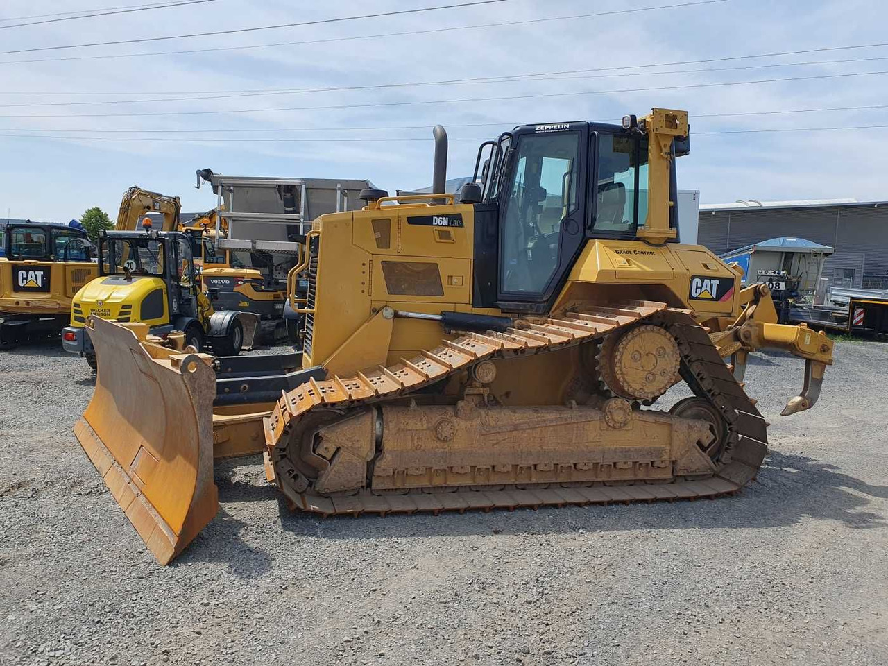 CAT D6N LGP / 8.524h / Klappschild / Ripper - Бульдозер: фото 1 CAT D6N LGP / 8.524h / Klappschild / Ripper - Бульдозер: фото 1