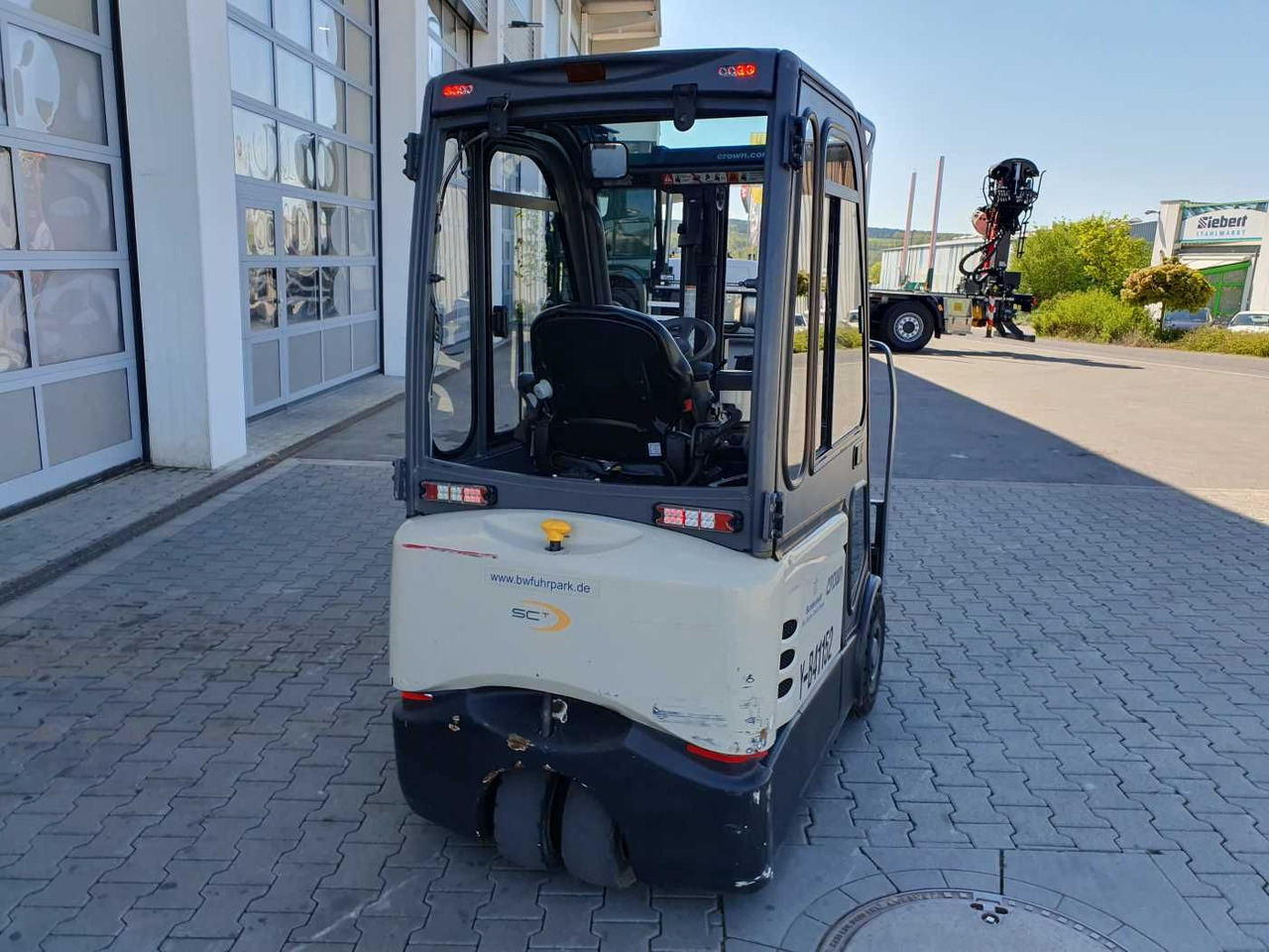 Crown SCT6020-1.3 /Triplex: 4.30m /Batterie 2020 - Электропогрузчик: фото 4 Crown SCT6020-1.3 /Triplex: 4.30m /Batterie 2020 - Электропогрузчик: фото 4