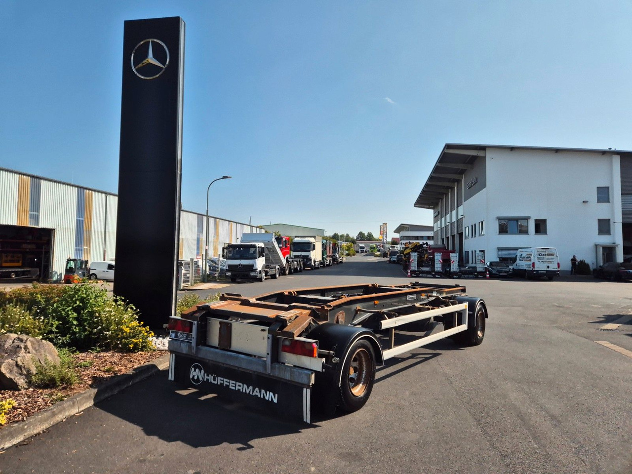 Hüffermann HSA 18.70 P BPW 14.582kg Nutzlast - Шасси прицеп: фото 1 Hüffermann HSA 18.70 P BPW 14.582kg Nutzlast - Шасси прицеп: фото 1