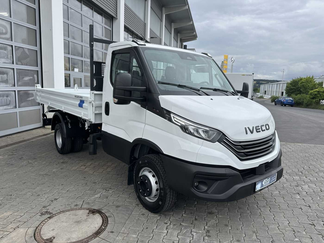 Iveco 70C18H 3-S.-Kipper Meiller *R3.450mm*2xAHK* - Малотоннажный самосвал: фото 3 Iveco 70C18H 3-S.-Kipper Meiller *R3.450mm*2xAHK* - Малотоннажный самосвал: фото 3