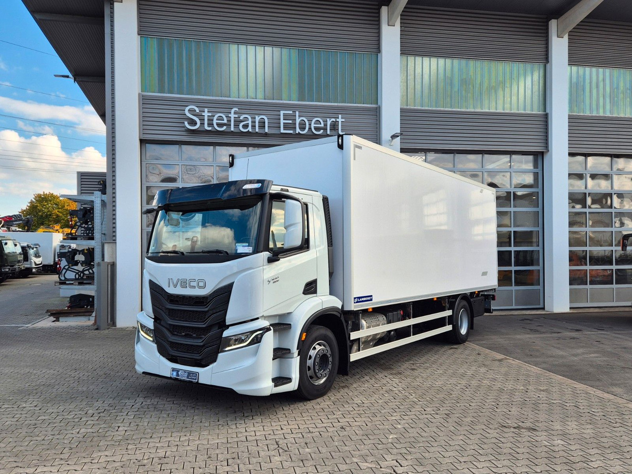 Iveco AD190S40/FP Lamberet Mitsubishi LBW Tür AHK - Рефрижератор: фото 1 Iveco AD190S40/FP Lamberet Mitsubishi LBW Tür AHK - Рефрижератор: фото 1