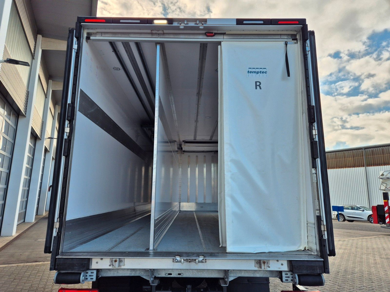 Iveco AD190S40/FP Lamberet Mitsubishi LBW Tür AHK в лизинг Iveco AD190S40/FP Lamberet Mitsubishi LBW Tür AHK: фото 14