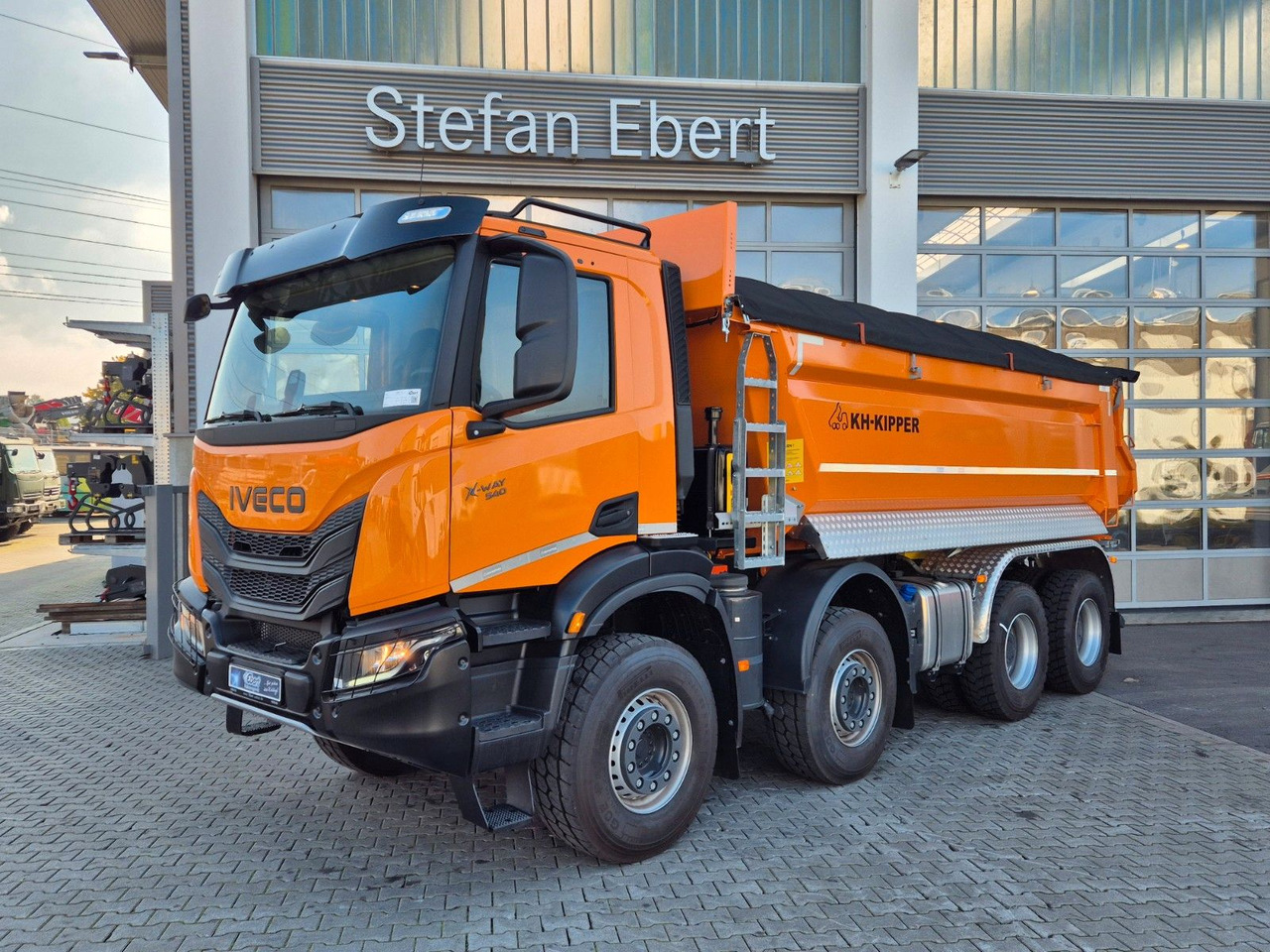 Iveco AD360X54Z HR OFF 8x4 Intarder AHK - Портальный бункеровоз: фото 4 Iveco AD360X54Z HR OFF 8x4 Intarder AHK - Портальный бункеровоз: фото 4