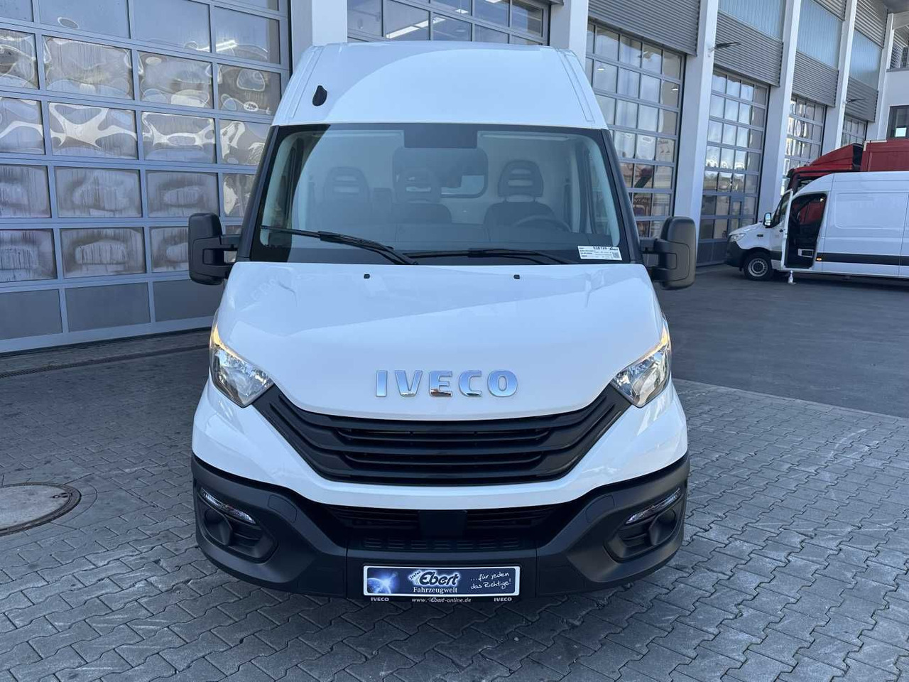 Iveco Daily 35S16 A8 *Klima*Radstand4.100mm* - Цельнометаллический фургон: фото 2 Iveco Daily 35S16 A8 *Klima*Radstand4.100mm* - Цельнометаллический фургон: фото 2