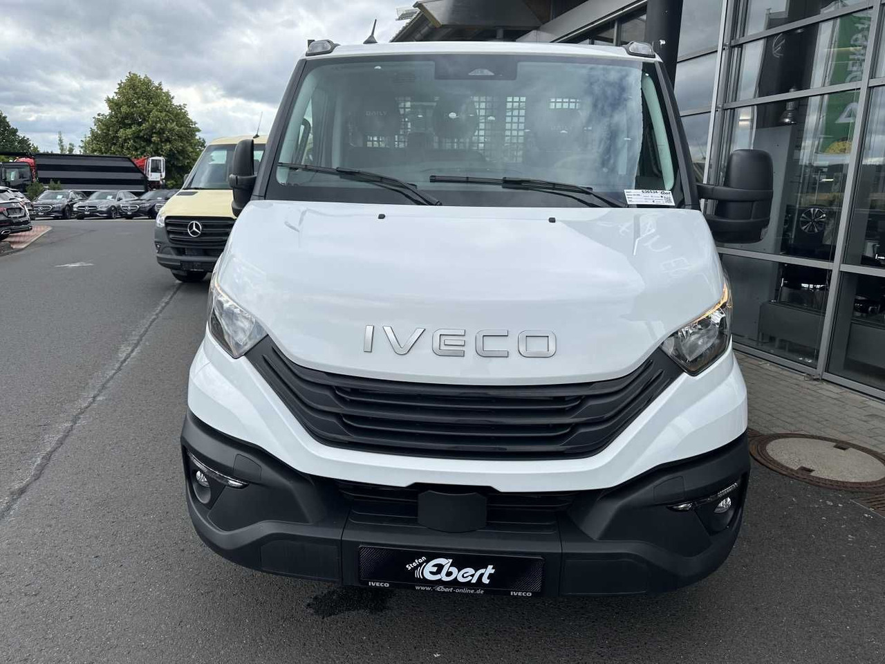 Iveco Daily 35S16 A8 Pritsche *R3.450mm*AHK* - Малотоннажный бортовой грузовик: фото 2 Iveco Daily 35S16 A8 Pritsche *R3.450mm*AHK* - Малотоннажный бортовой грузовик: фото 2