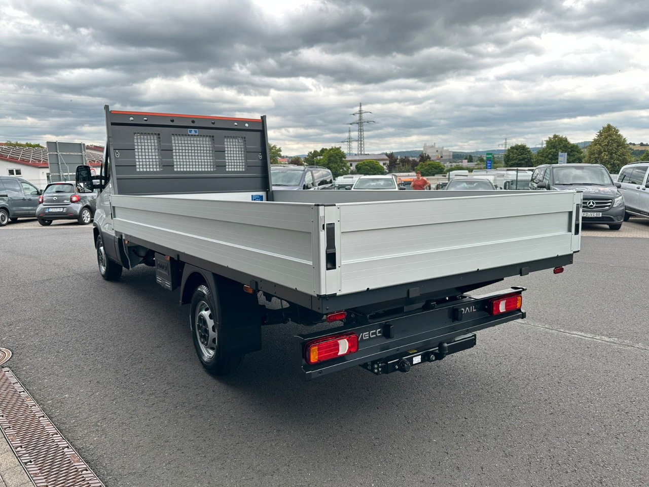 Iveco Daily 35S16 A8 *R.4100 mm*AHK*Kamera* 3x - Малотоннажный бортовой грузовик: фото 4 Iveco Daily 35S16 A8 *R.4100 mm*AHK*Kamera* 3x - Малотоннажный бортовой грузовик: фото 4